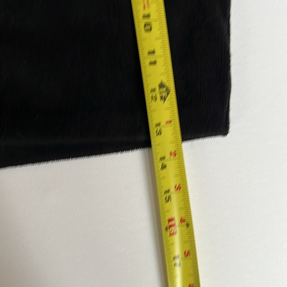 NWT Zara Women's Black Cropped Tank Top - Picture 3 of 8